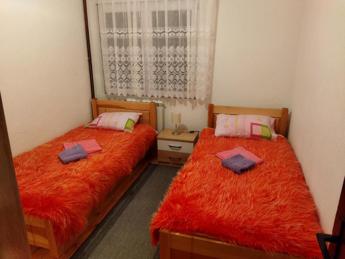 Apartment Phillip Rooms Žabljak Exteriör bild