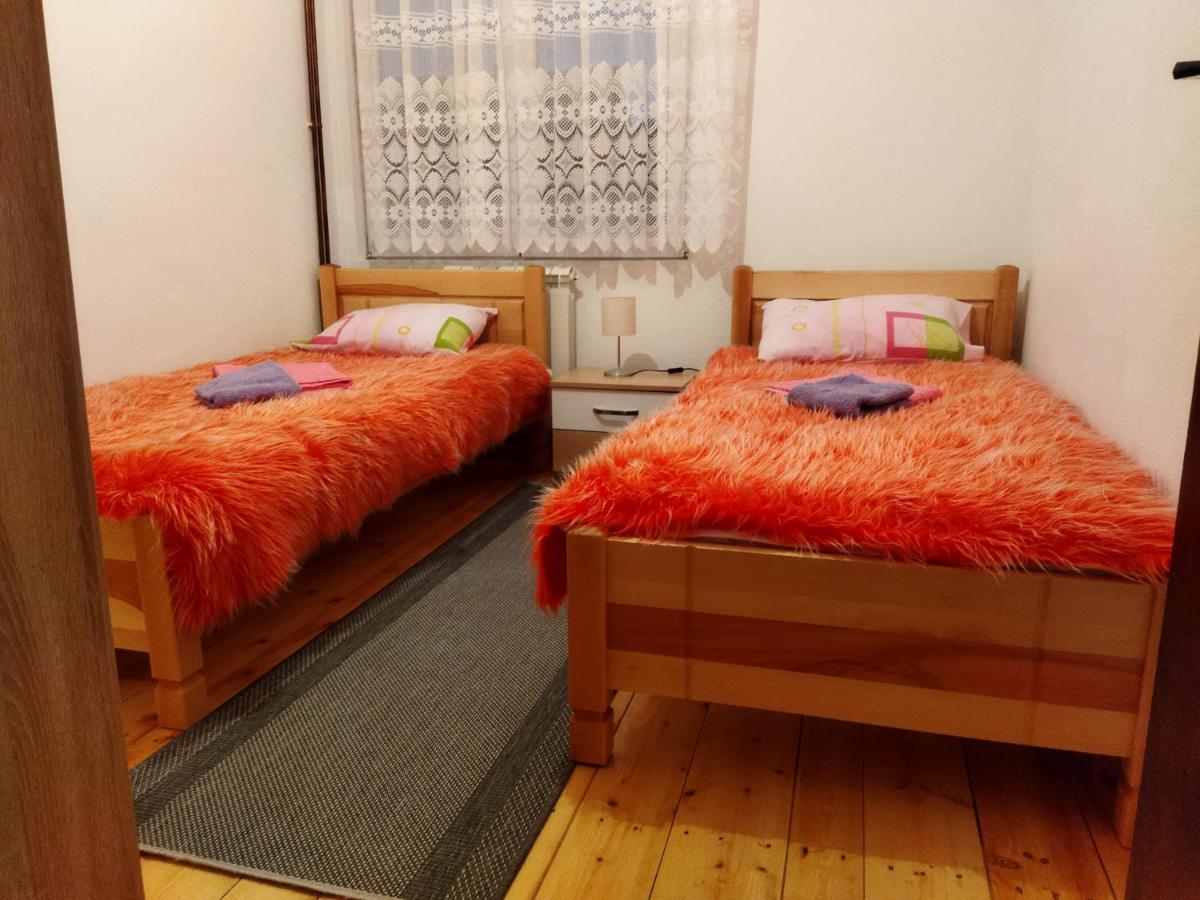Apartment Phillip Rooms Žabljak Exteriör bild