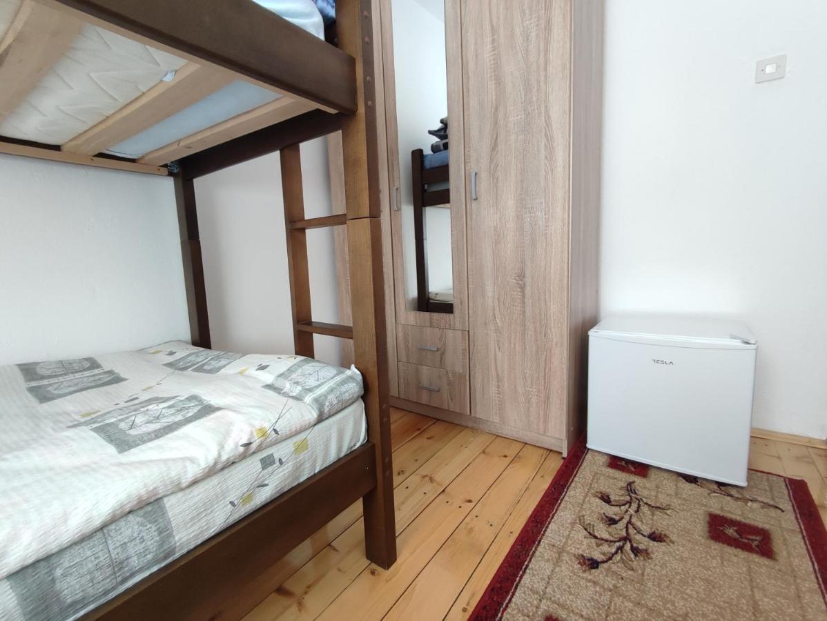 Apartment Phillip Rooms Žabljak Exteriör bild